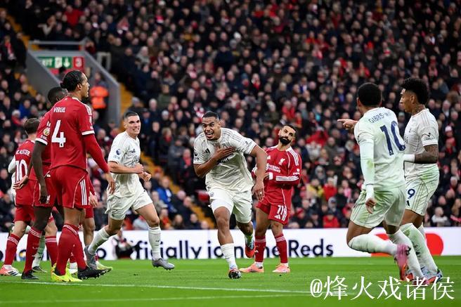 英超-7轮6败!利物浦0-3不敌诺丁汉森林滑落至第11位 英超-7轮6败!利物浦0-3不敌诺丁汉森林滑落至第11位